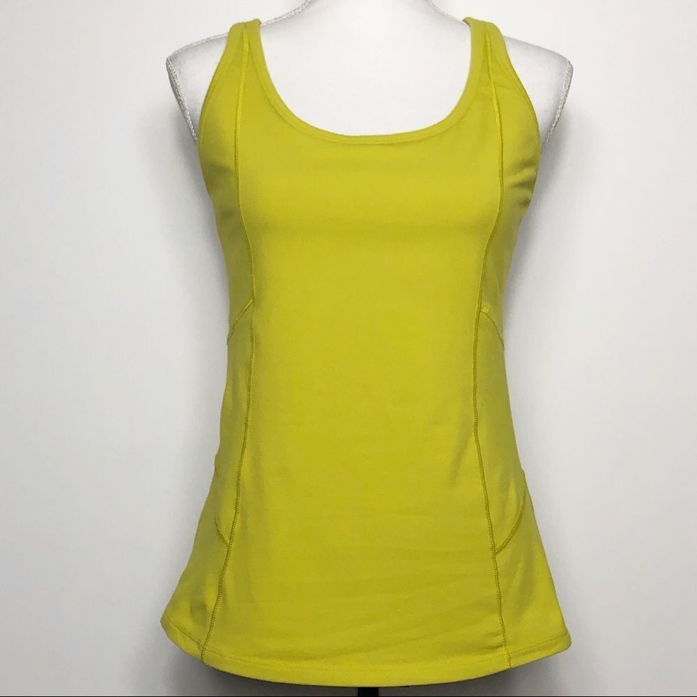 Athleta tank top with built-in bra, style 903758